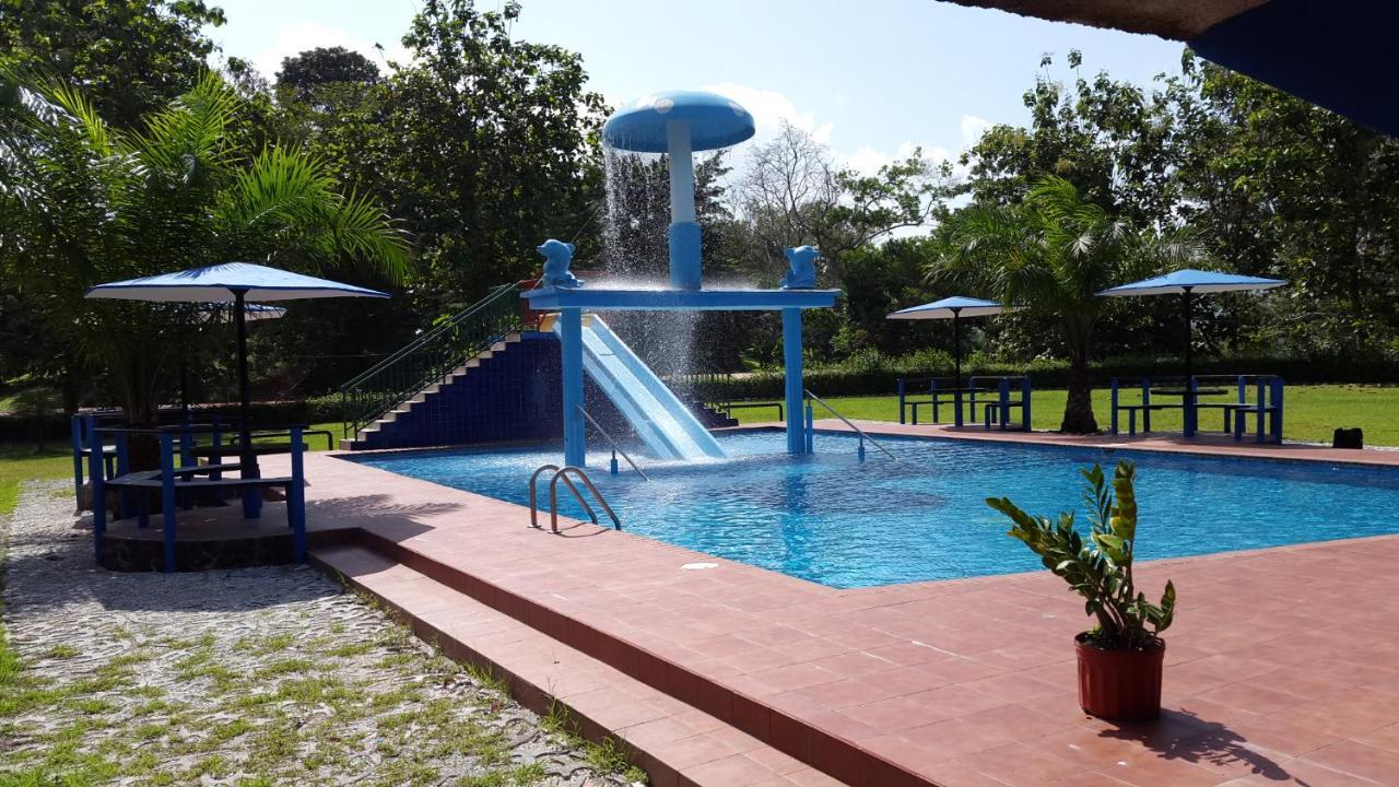 Hacienda Alajuela Ξενοδοχείο Colon Εξωτερικό φωτογραφία